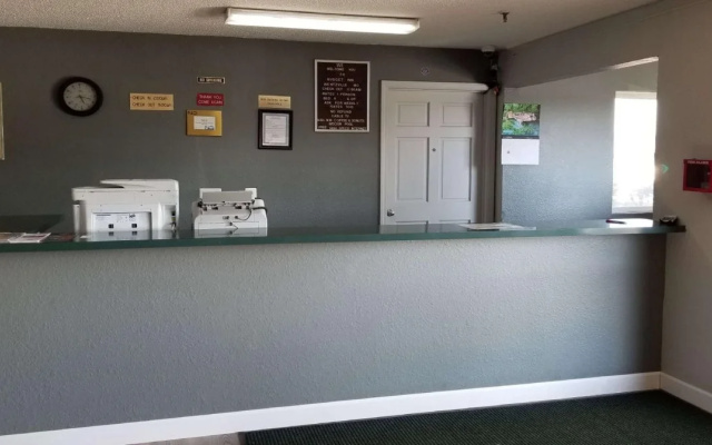 Budget Inn Wentzville