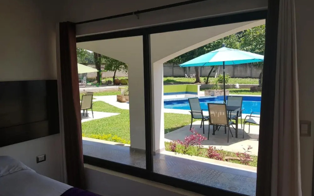 Yolonam Inn