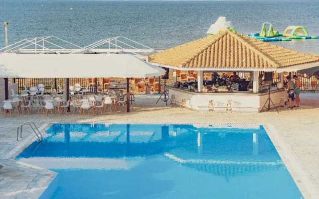 La Playa Grande