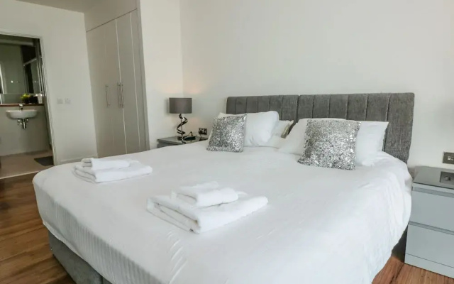 18 Abbey Sands
