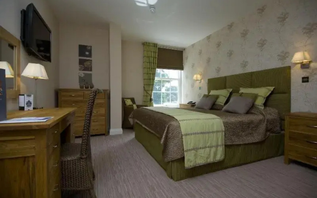 Orsett Hall Hotel