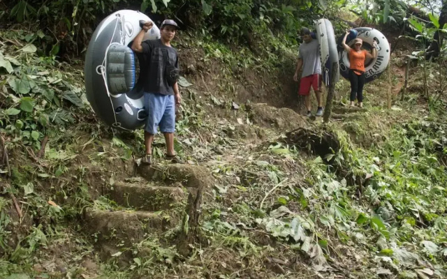 Rio Agujitas Eco Farm Hostel and Tours