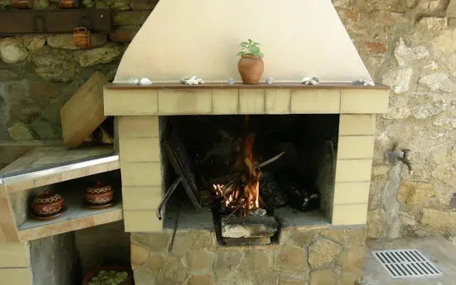 Emona Guest House
