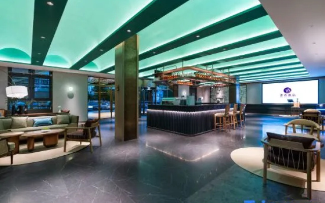Manxin Mansion Xuzhou East Station Jinlonghu