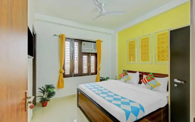 Green Orbit Hotel