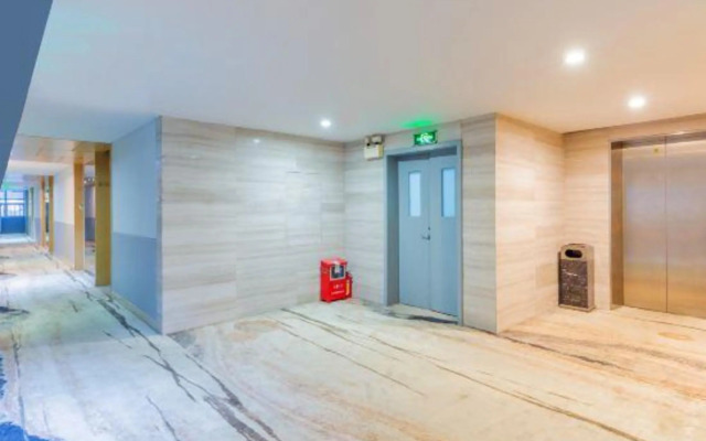 Dream Face Hotel