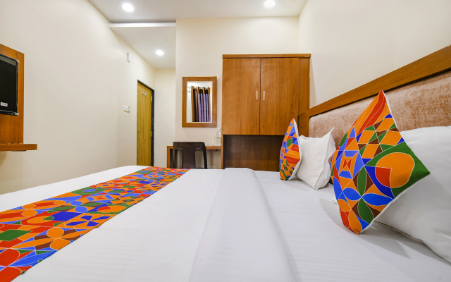 Fabhotel Atharv