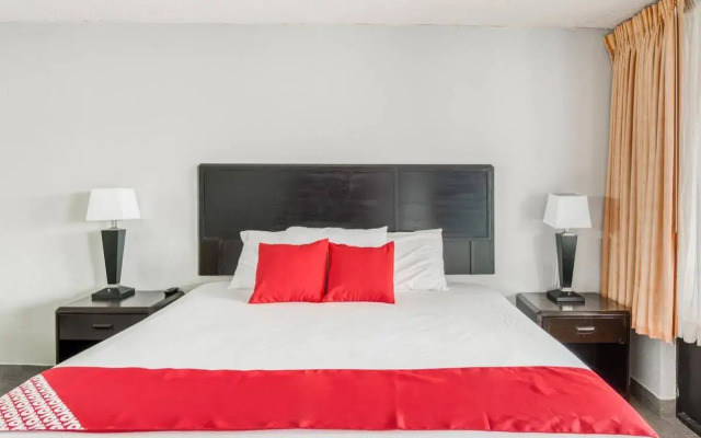 OYO Hotel Kissimmee West