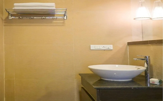 Townhouse OAK Kuval Inn