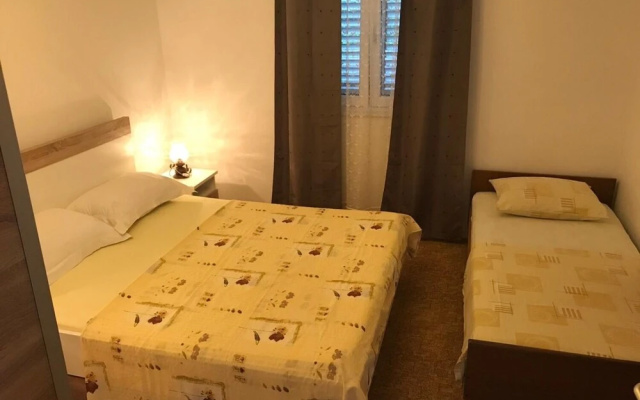 Holiday Home Josko - 50 m From Beach - H