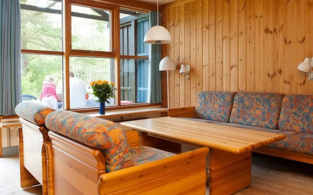 6 Person Holiday Home in Vaeggerlose