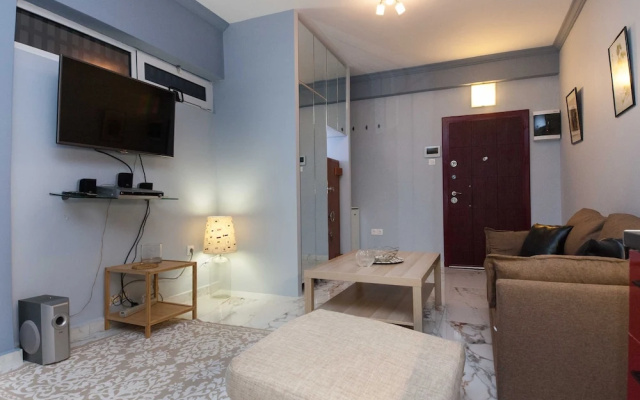 Modern Athenian City Center Studio
