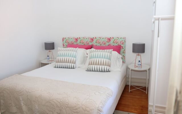 Отель Botanic Views Guest House Лиссабон вид на фасад