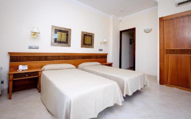 Hotel Montjoi