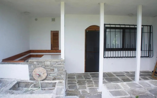Possidi Aigaiopelagitika ground floor beachside studio