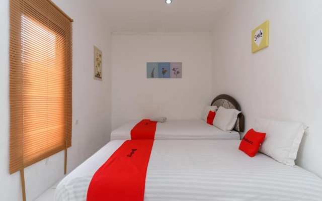 RedDoorz near RS Mitra Keluarga Depok