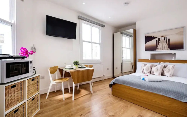 The Armadale Road Residence II
