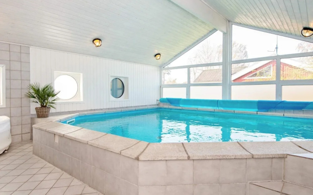 6 Person Holiday Home in Ebeltoft