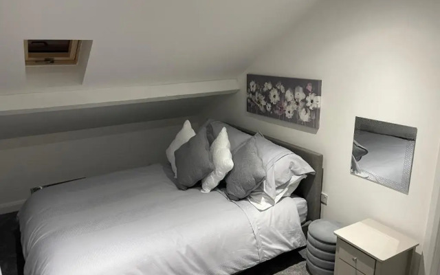 The Welcome Apartment