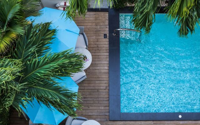 BYD Lofts Boutique Hotel & Serviced Apartments by X2 вид на фасад
