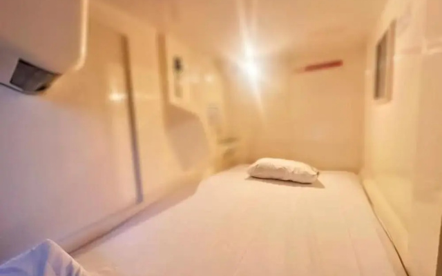 Capsule Inn Otsuka