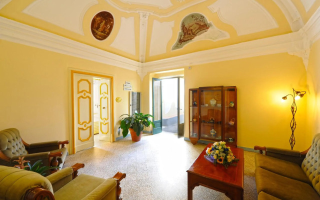 Hotel Torre Saracena