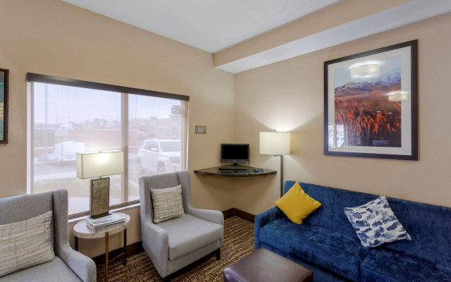Comfort Inn & Suites Woods Cross - Salt Lake City North