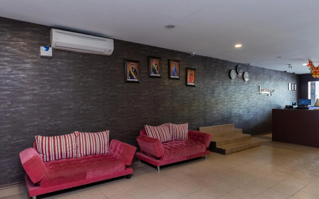 OYO 960 I Harmony Hotel