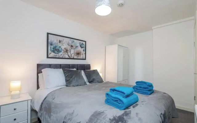 The Pitcairn Residence - 3 Bedroom House