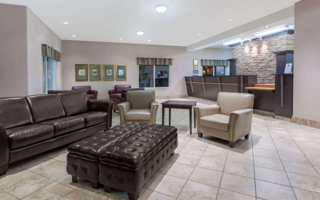 Ramada by Wyndham Brooks