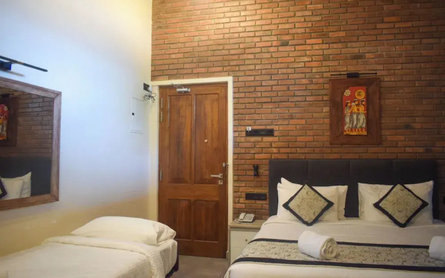Abhaya Mandapa Hotel
