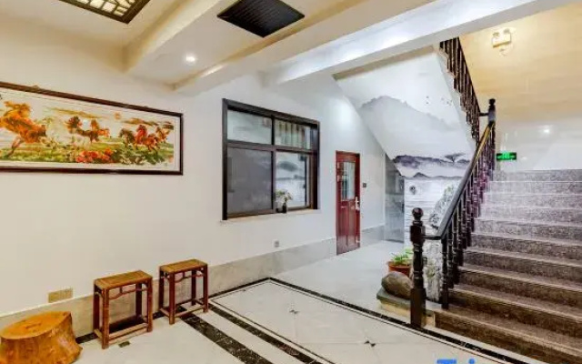 Yuxian Huixiang Qingyuan Homestay (Taohuatan Scenic Area Branch)