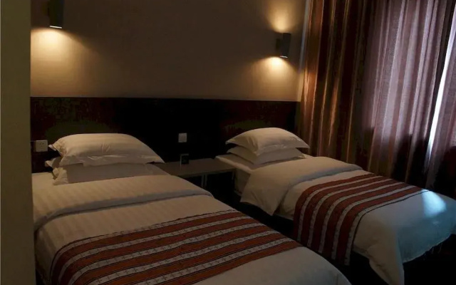 Xunji Hotel