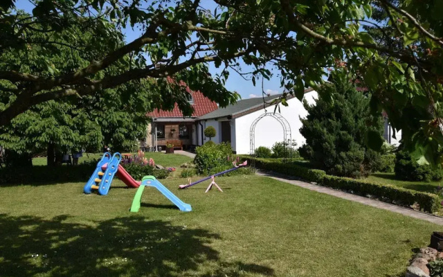 Schone Ferienwohnung mit Garten in Robertsdorf