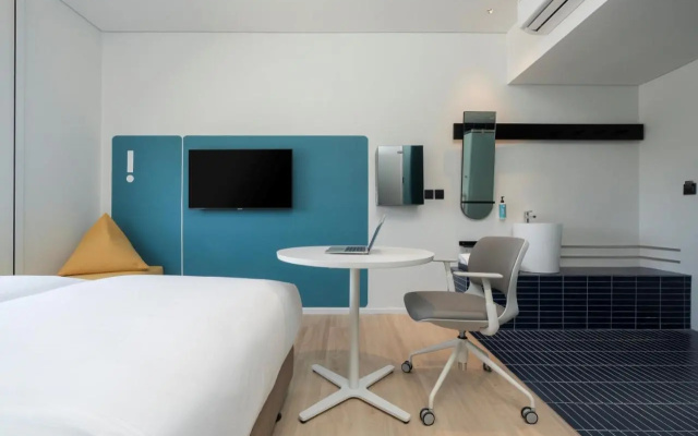 GO Hotel Chonburi at Central Chonburi
