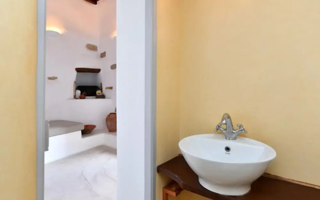 Kastro Cozy Guesthouse