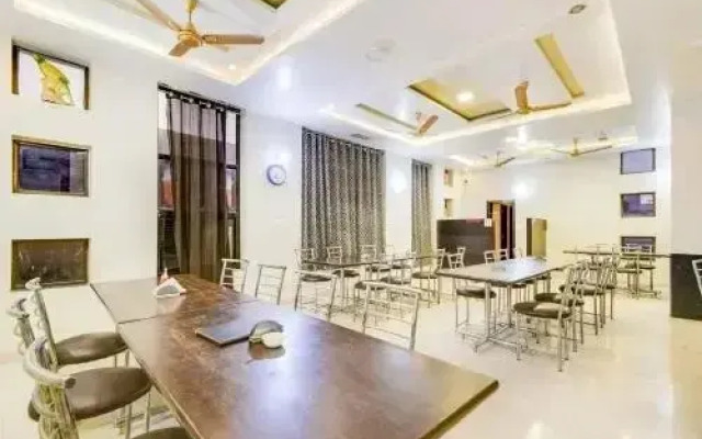 The Thar Mid Way Hotel And Restaurant by OYO Rooms