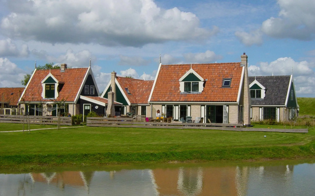 Comfy villa in Wieringer style near the Wadden Sea