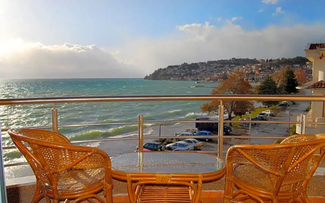 Royal View Hotel And Spa