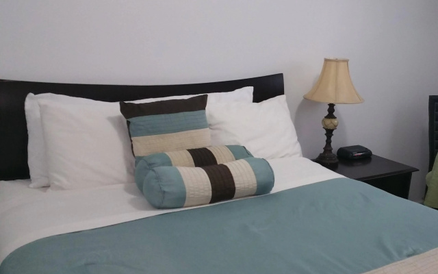 Delz Bed & Breakfast