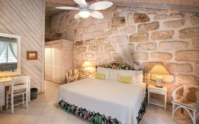Charming 2-Bed Cottage By Beach by BSL Rentals