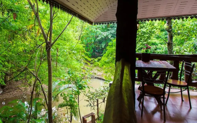 Baansuan Resort