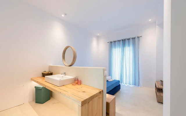 Amaris Mykonian Residence