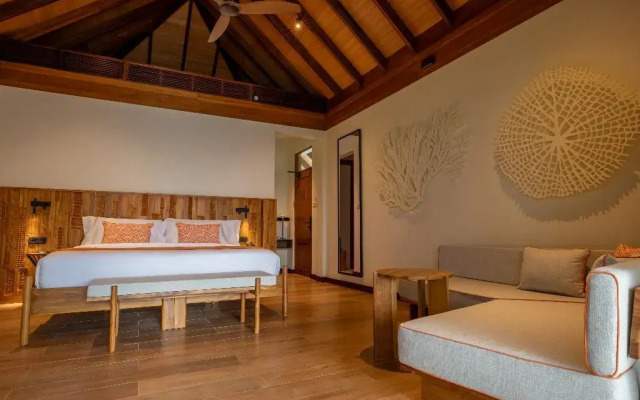 Курорт Melia Whale Lagoon Maldives   