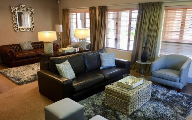 Ibhayi Town Lodge