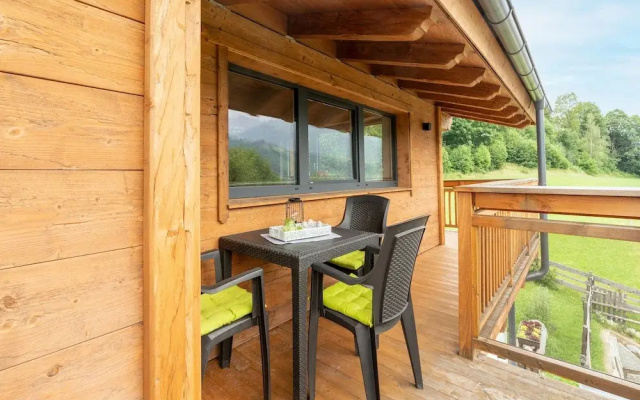 Top Holiday Apartment in Piesendorf