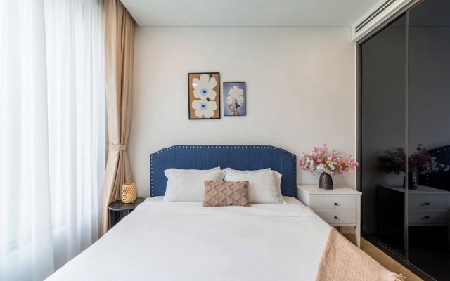 LUMIERE Riverside Signature Residence