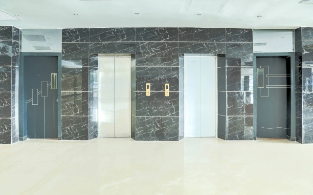 Sydney Hotel by OYO Rooms
