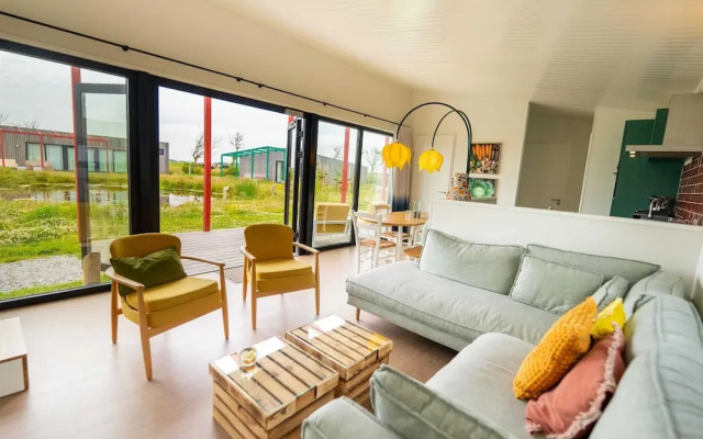 Chic Stay Near North Sea