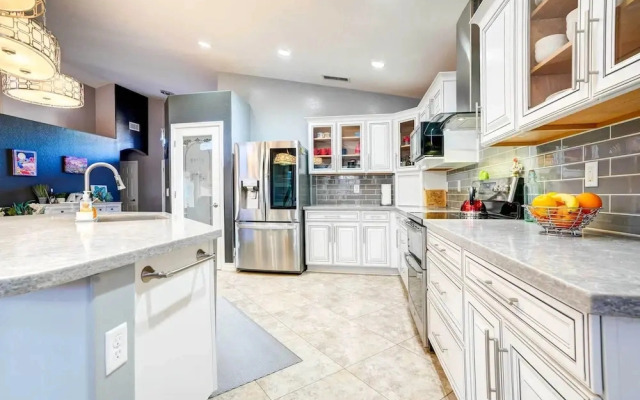 Spacious Arizona Getaway w/ Pool, Pets Welcome!